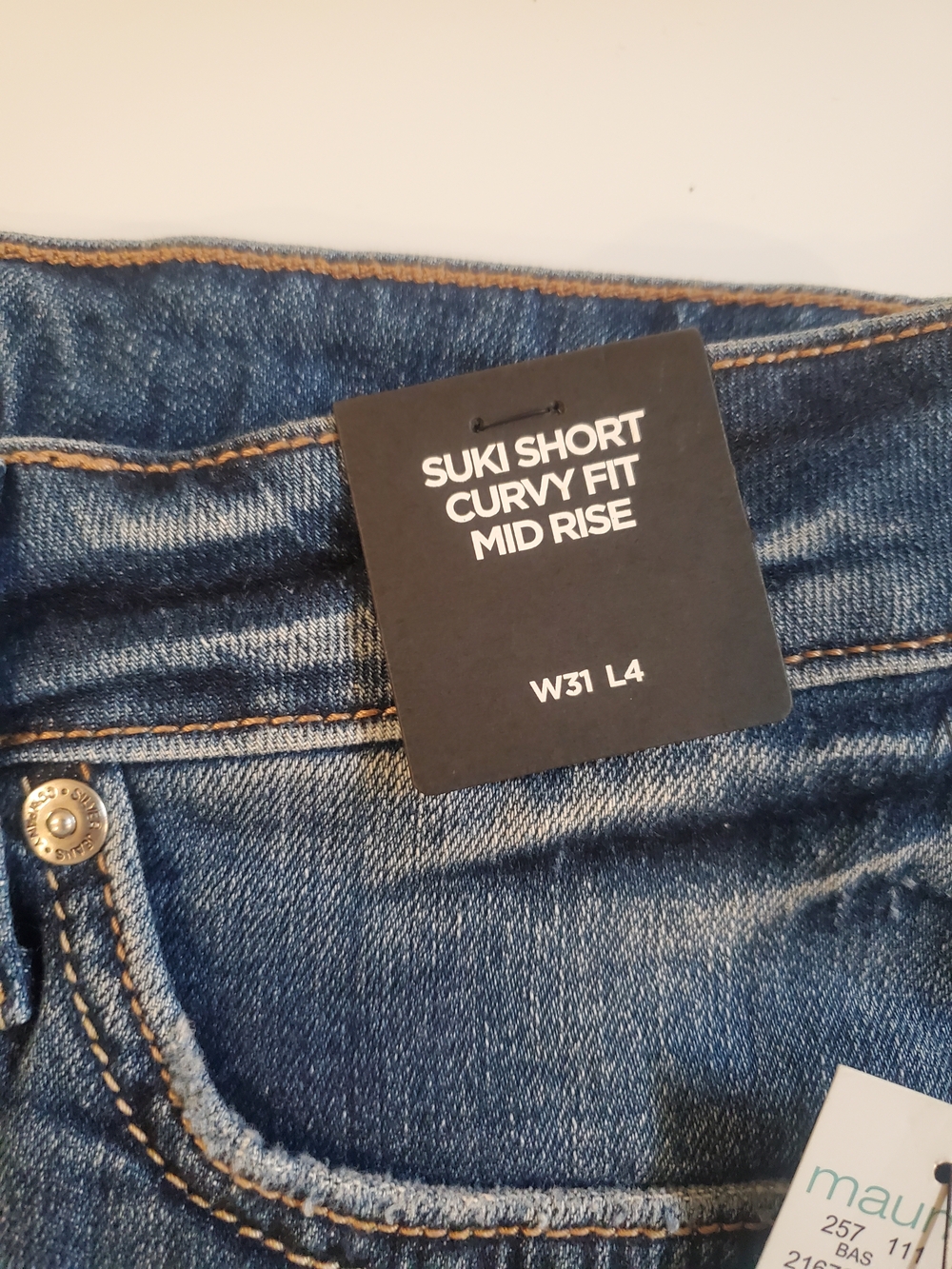 Silver Jeans Women's Blue Denim Short Jeans - Picture 5 of 12